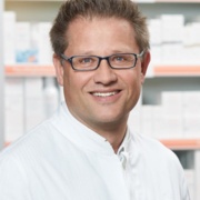 Dr. Lorenz Schmid